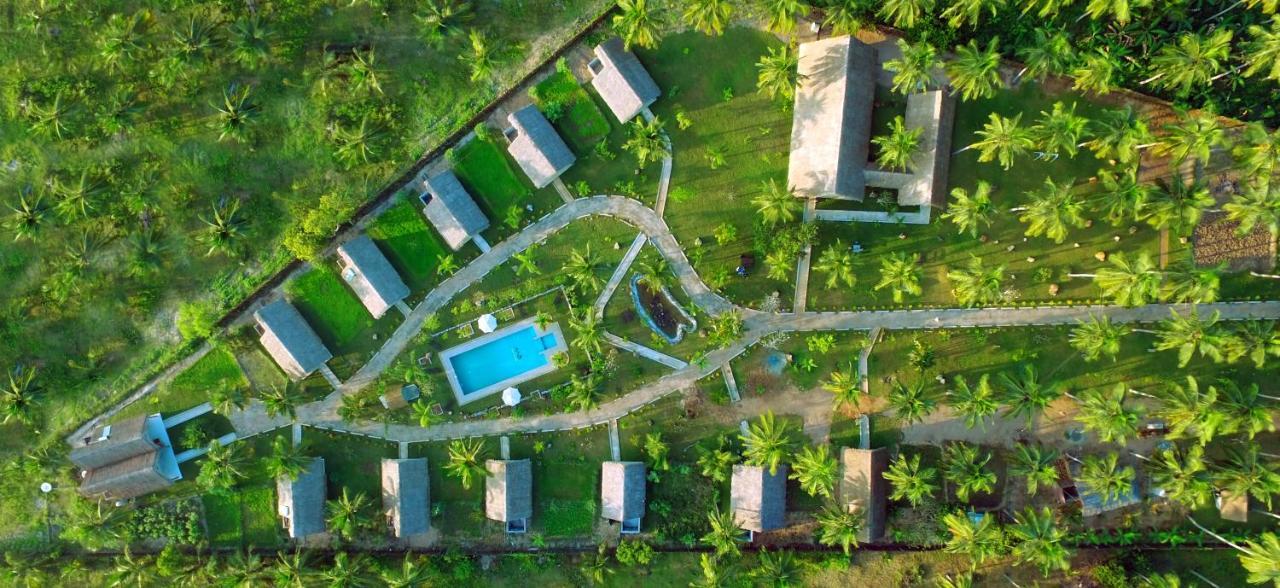 Coco Village Hotel Chilaw Bangadeniya Dış mekan fotoğraf