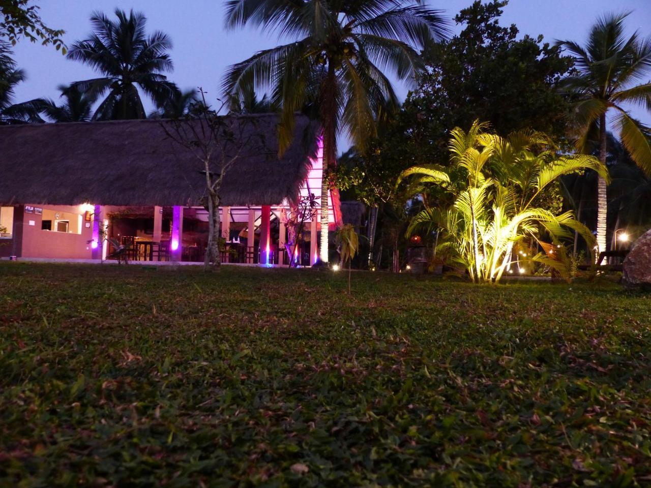 Coco Village Hotel Chilaw Bangadeniya Dış mekan fotoğraf